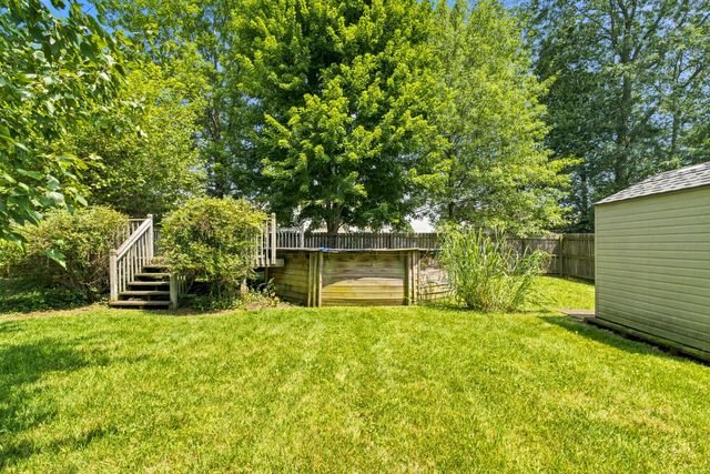 361 Shawnee Loop S, Pataskala, OH 43062
