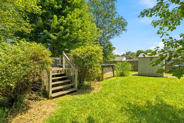 361 Shawnee Loop S, Pataskala, OH 43062
