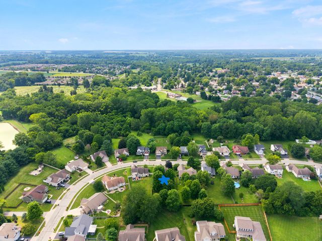 361 Shawnee Loop S, Pataskala, OH 43062