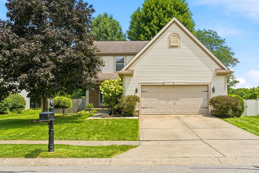 361 Shawnee Loop S, Pataskala, OH 43062