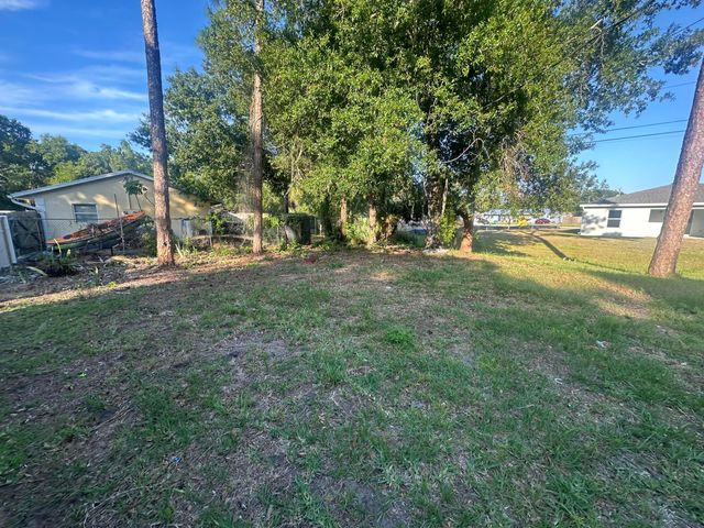 5106 Sanibel Avenue, Fort Pierce, FL 34951