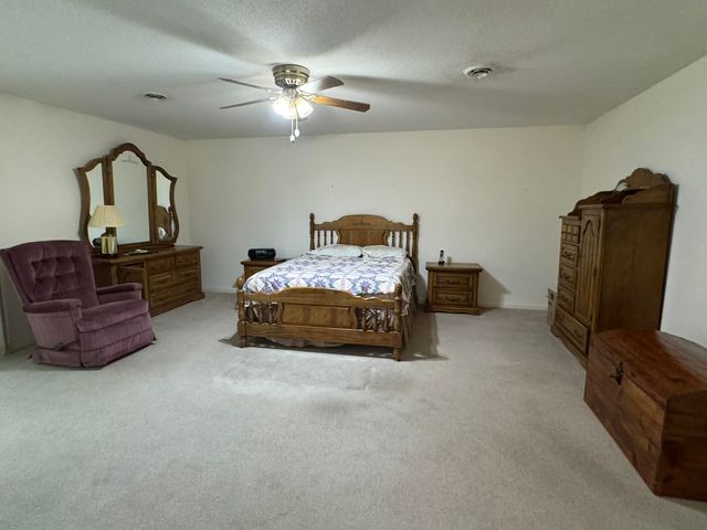 1602 S Eugene Lane, Marion, IL 62959