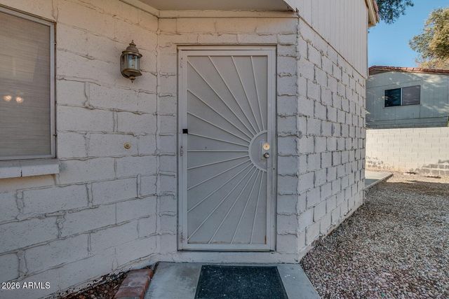 1972 N LEXINGTON Drive, Chandler, AZ 85224