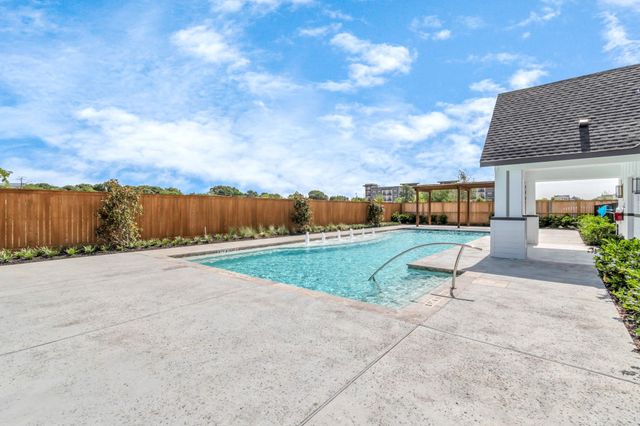 2726 Ruhman Fields Drive, Houston, TX 77008