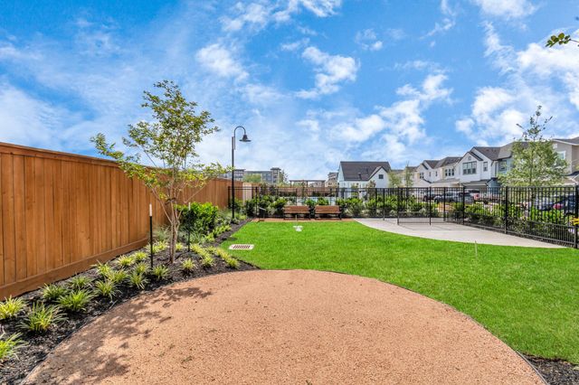 2726 Ruhman Fields Drive, Houston, TX 77008