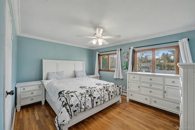 4 Basill Lane, East Northport, NY 11731