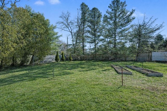 4 Basill Lane, East Northport, NY 11731