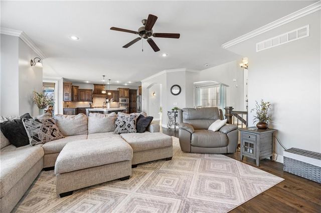 9600 W 164th Street, Overland Park, KS 66085