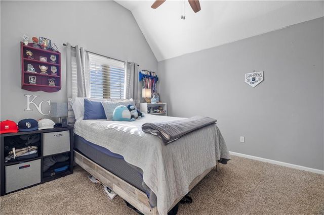 9600 W 164th Street, Overland Park, KS 66085