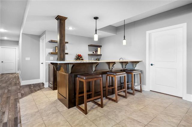 9600 W 164th Street, Overland Park, KS 66085