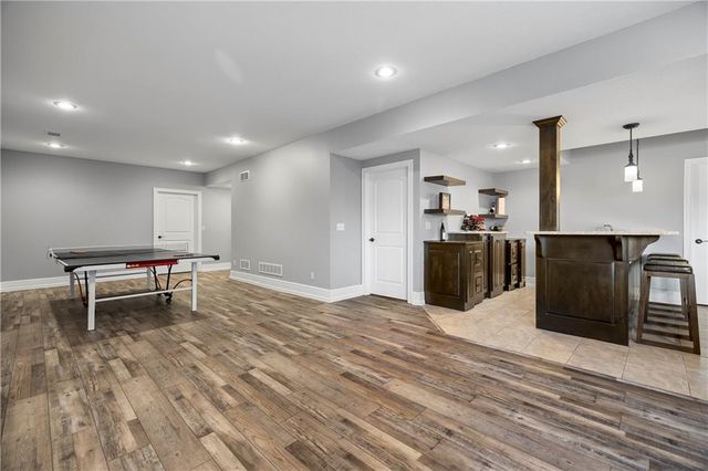 9600 W 164th Street, Overland Park, KS 66085