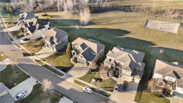 9600 W 164th Street, Overland Park, KS 66085