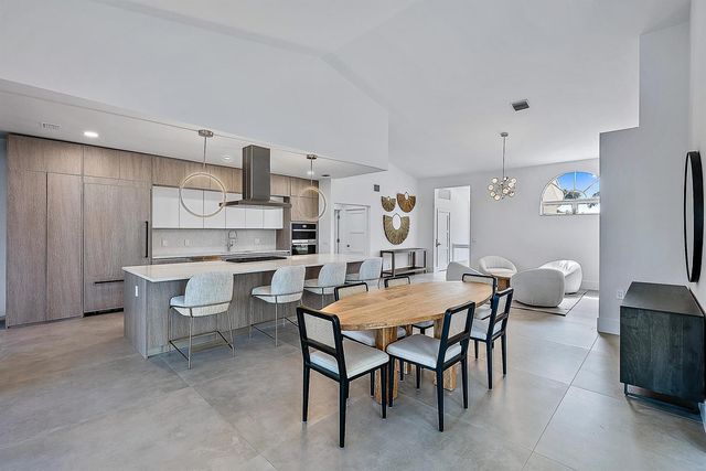 802 Captains Way, Jupiter, FL 33477