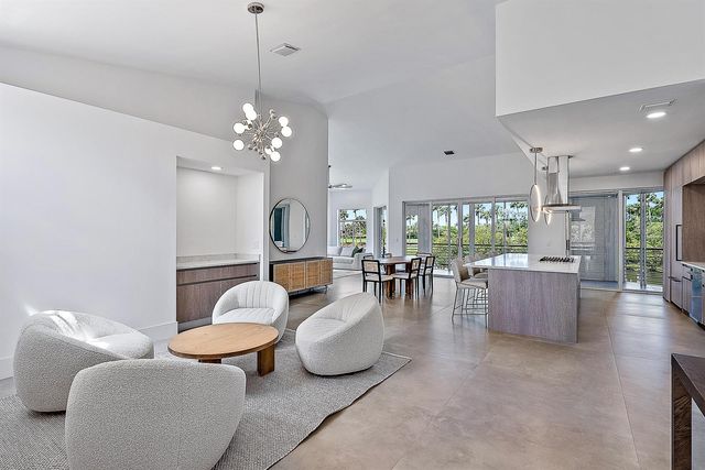 802 Captains Way, Jupiter, FL 33477