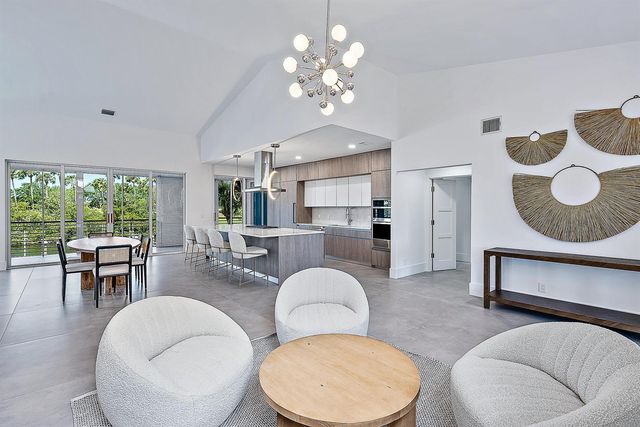 802 Captains Way, Jupiter, FL 33477