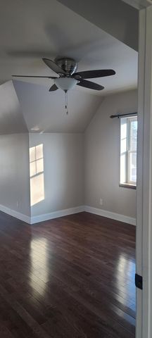 669 S 2nd Street, Chesterton, IN 46304