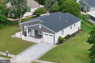 15 LEIGHTON CT, Toms River, NJ 08757
