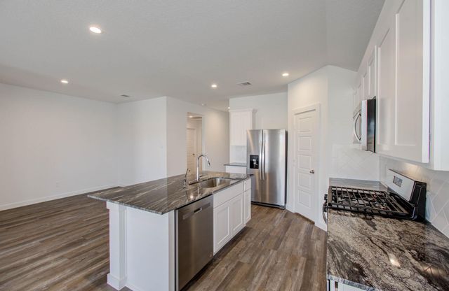 8922 Colicroot Drive, Rosharon, TX 77583