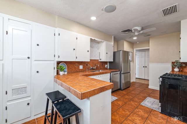 906 N Adams Street, San Angelo, TX 76901