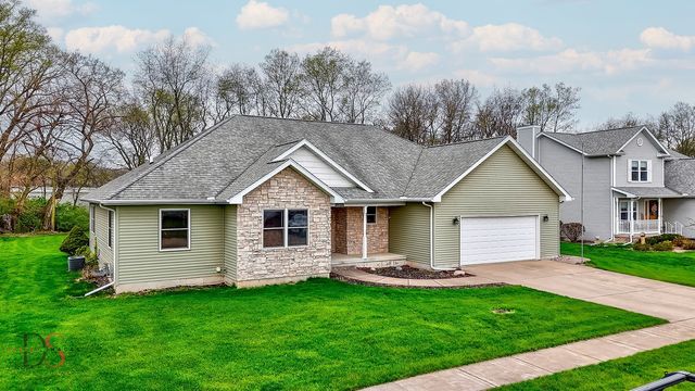 1415 Shaws Lane, Ottawa, IL 61350