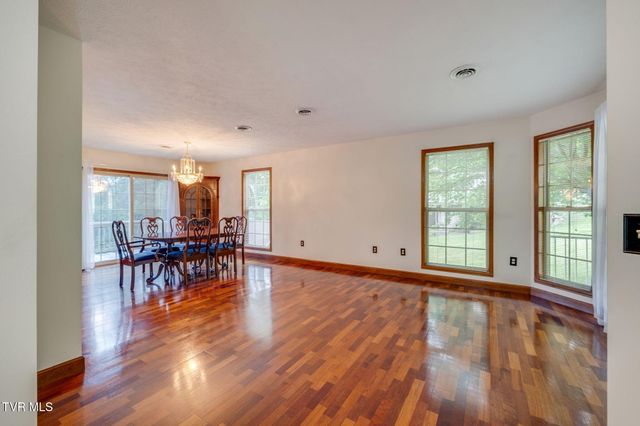 23075 Montego Bay Road, Abingdon, VA 24211