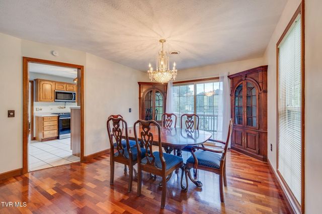 23075 Montego Bay Road, Abingdon, VA 24211