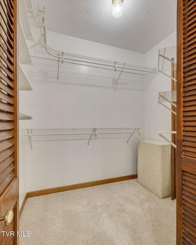 23075 Montego Bay Road, Abingdon, VA 24211