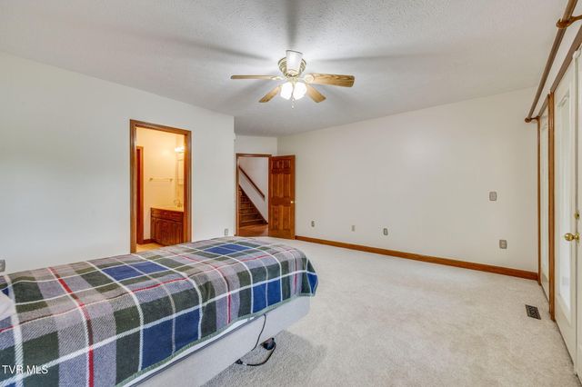 23075 Montego Bay Road, Abingdon, VA 24211