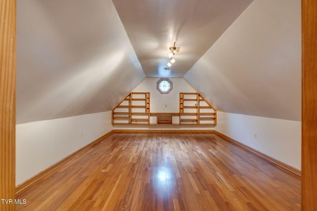 23075 Montego Bay Road, Abingdon, VA 24211