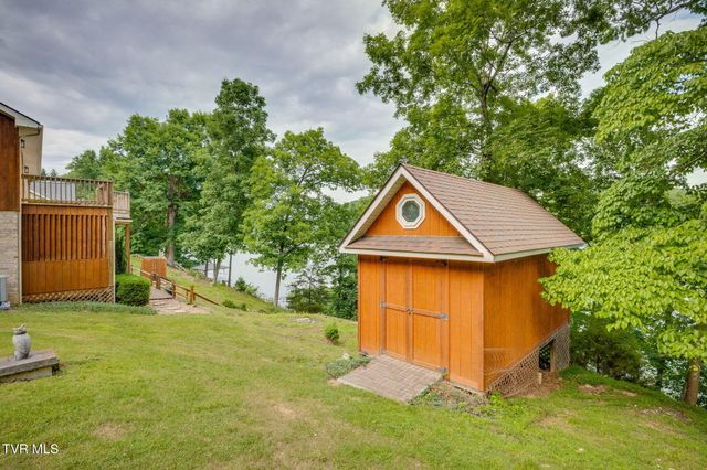 23075 Montego Bay Road, Abingdon, VA 24211