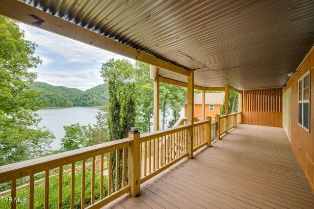 23075 Montego Bay Road, Abingdon, VA 24211