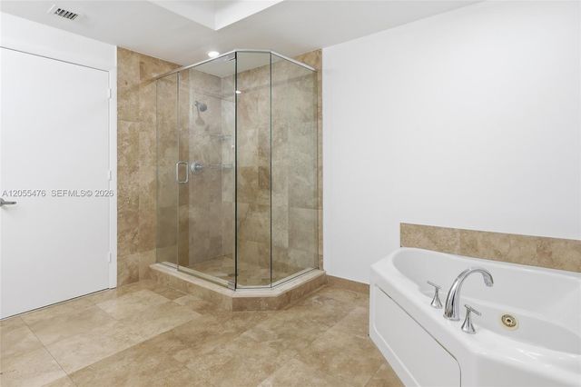 3030 NE 188th Street 509, Aventura, FL 33180