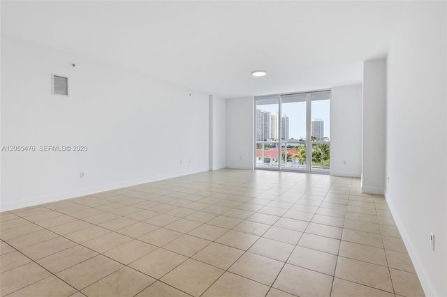 3030 NE 188th Street 509, Aventura, FL 33180