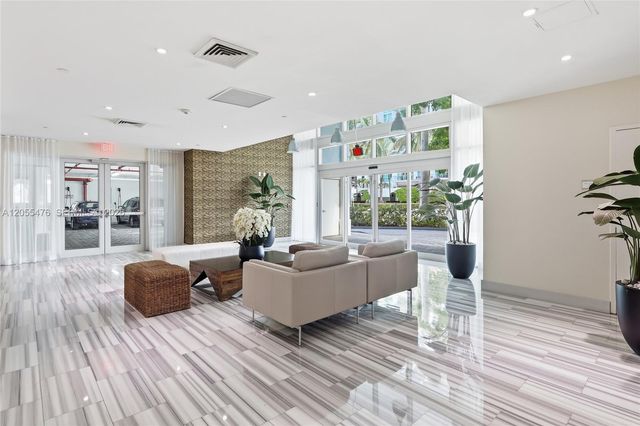 3030 NE 188th Street 509, Aventura, FL 33180