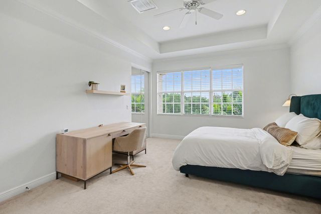 4531 Artesa Way S, Palm Beach Gardens, FL 33418