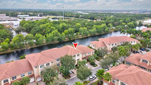 4531 Artesa Way S, Palm Beach Gardens, FL 33418