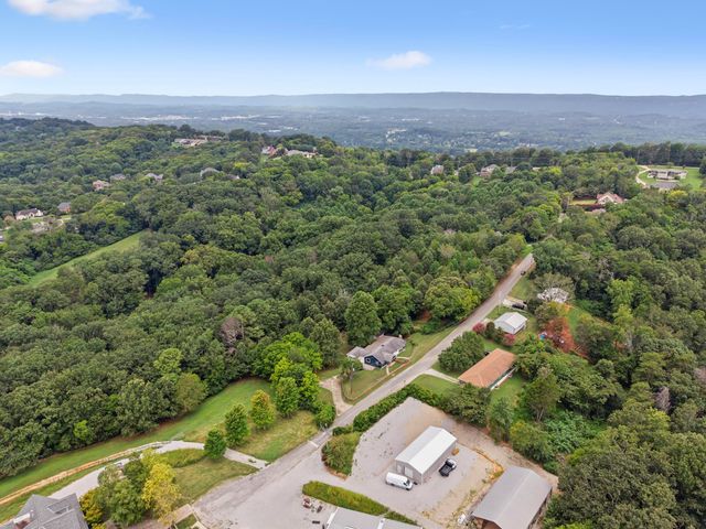 2610 Folkner Road, Hixson, TN 37343