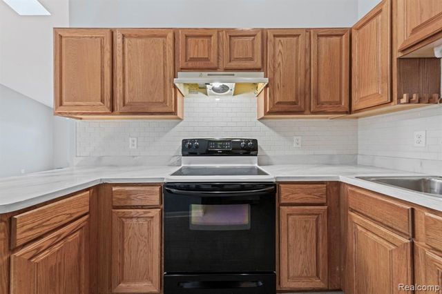23362 Stromp Court, Trenton, MI 48183