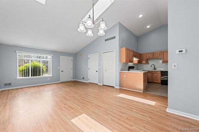 23362 Stromp Court, Trenton, MI 48183
