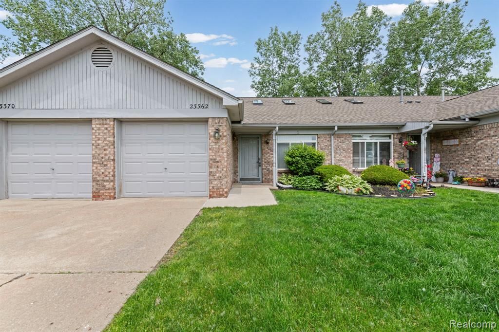23362 Stromp Court, Trenton, MI 48183