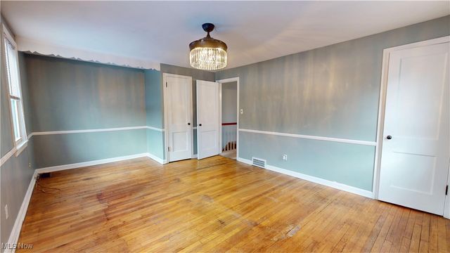 20623 Randolph Pky, Highland Hills, OH 44122