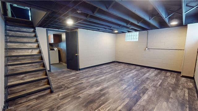 20623 Randolph Pky, Highland Hills, OH 44122