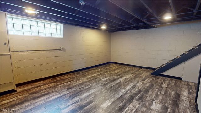 20623 Randolph Pky, Highland Hills, OH 44122