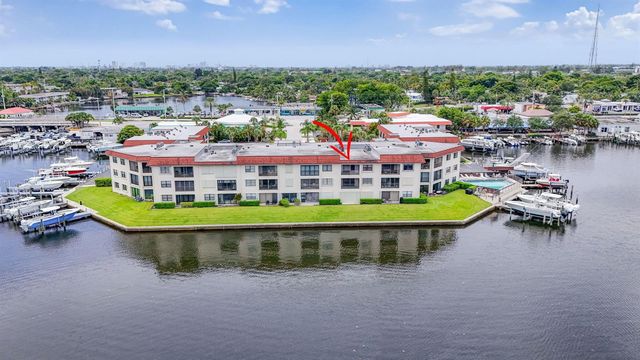 313 LAKE Circle 311, North Palm Beach, FL 33408