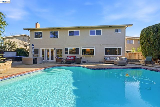 4823 Pipit Court, Pleasanton, CA 94566