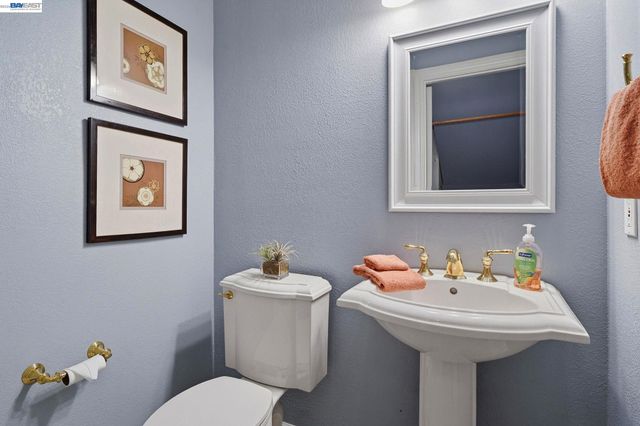 4823 Pipit Court, Pleasanton, CA 94566