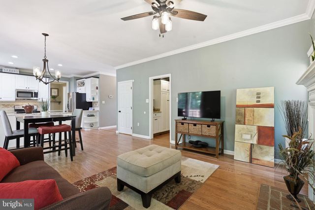 12585 CRICKET LN, Woodbridge, VA 22192