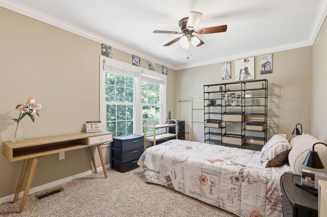 12585 CRICKET LN, Woodbridge, VA 22192