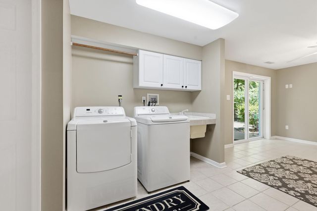 12585 CRICKET LN, Woodbridge, VA 22192