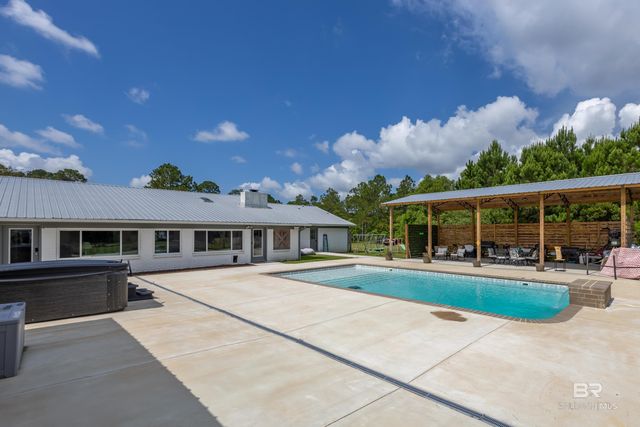 27475 County Road 20, Elberta, AL 36530